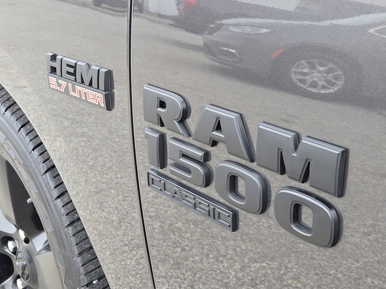 2022 RAM 1500 Classic Express Regular Cab 4x2 6'4' Box