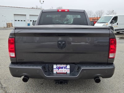 2022 RAM 1500 Classic Express Regular Cab 4x2 6'4' Box