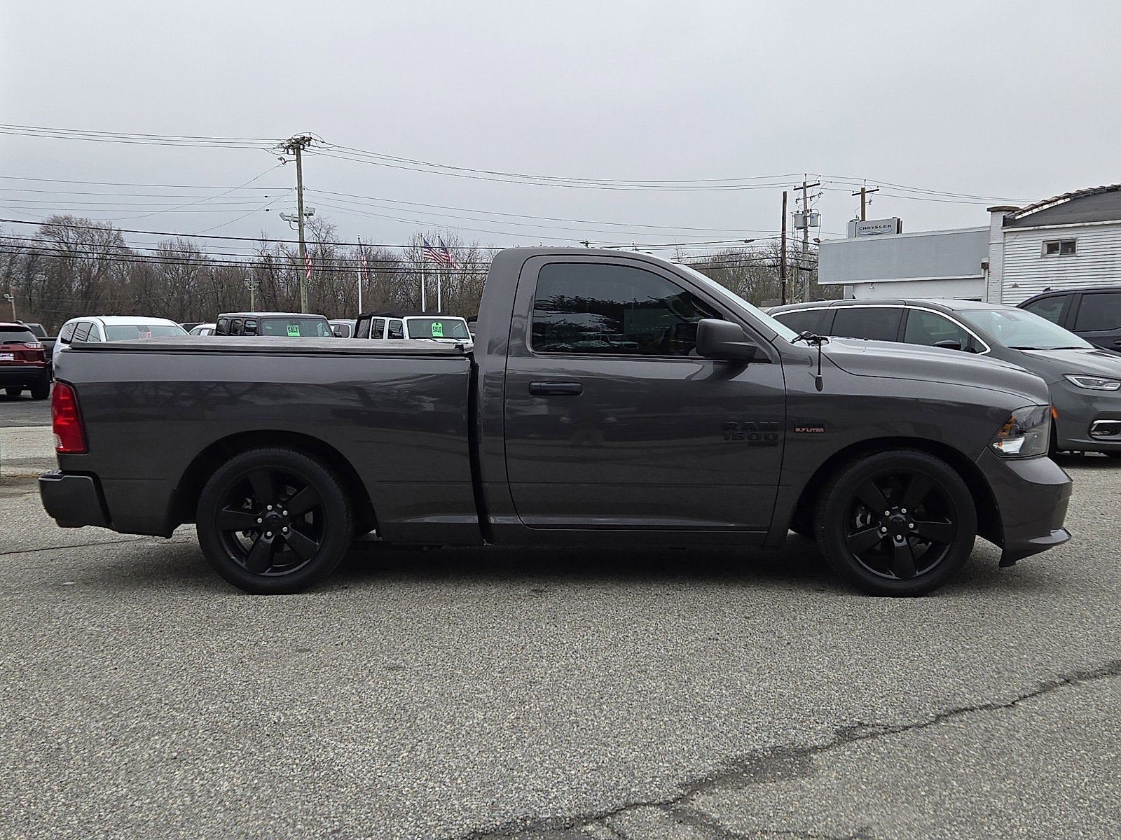 2022 RAM 1500 Classic Express Regular Cab 4x2 6'4' Box