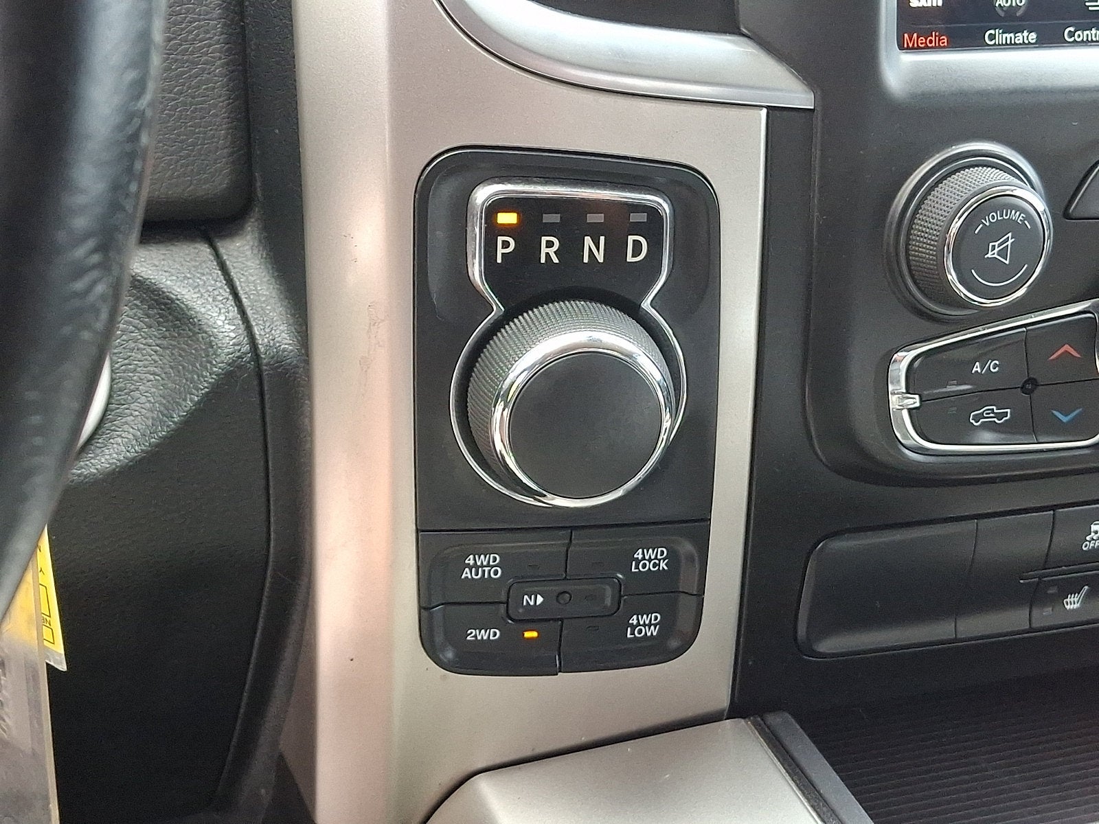 2018 RAM 1500 Big Horn Crew Cab 4x4 5'7' Box