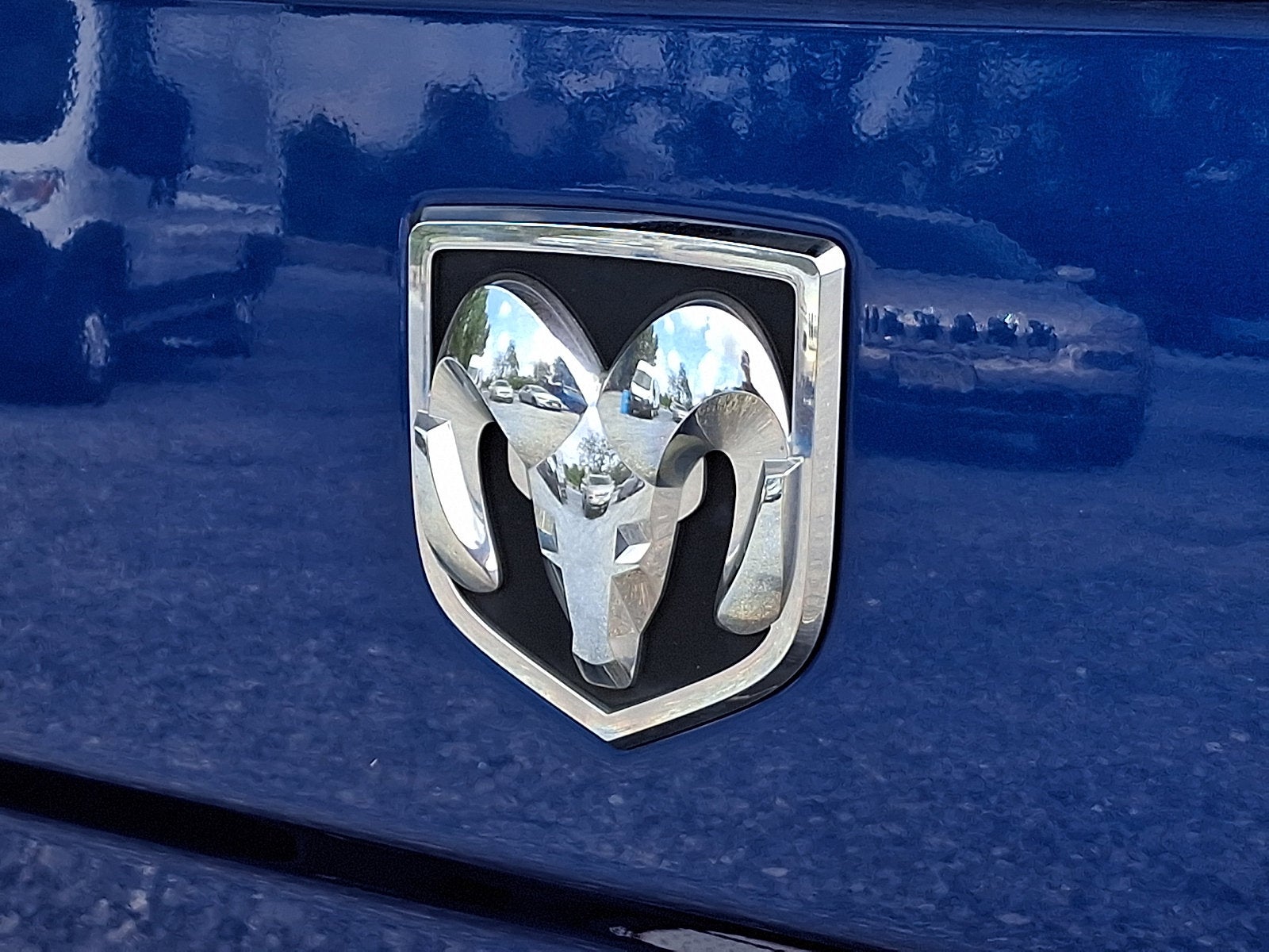 2018 RAM 1500 Big Horn Crew Cab 4x4 5'7' Box