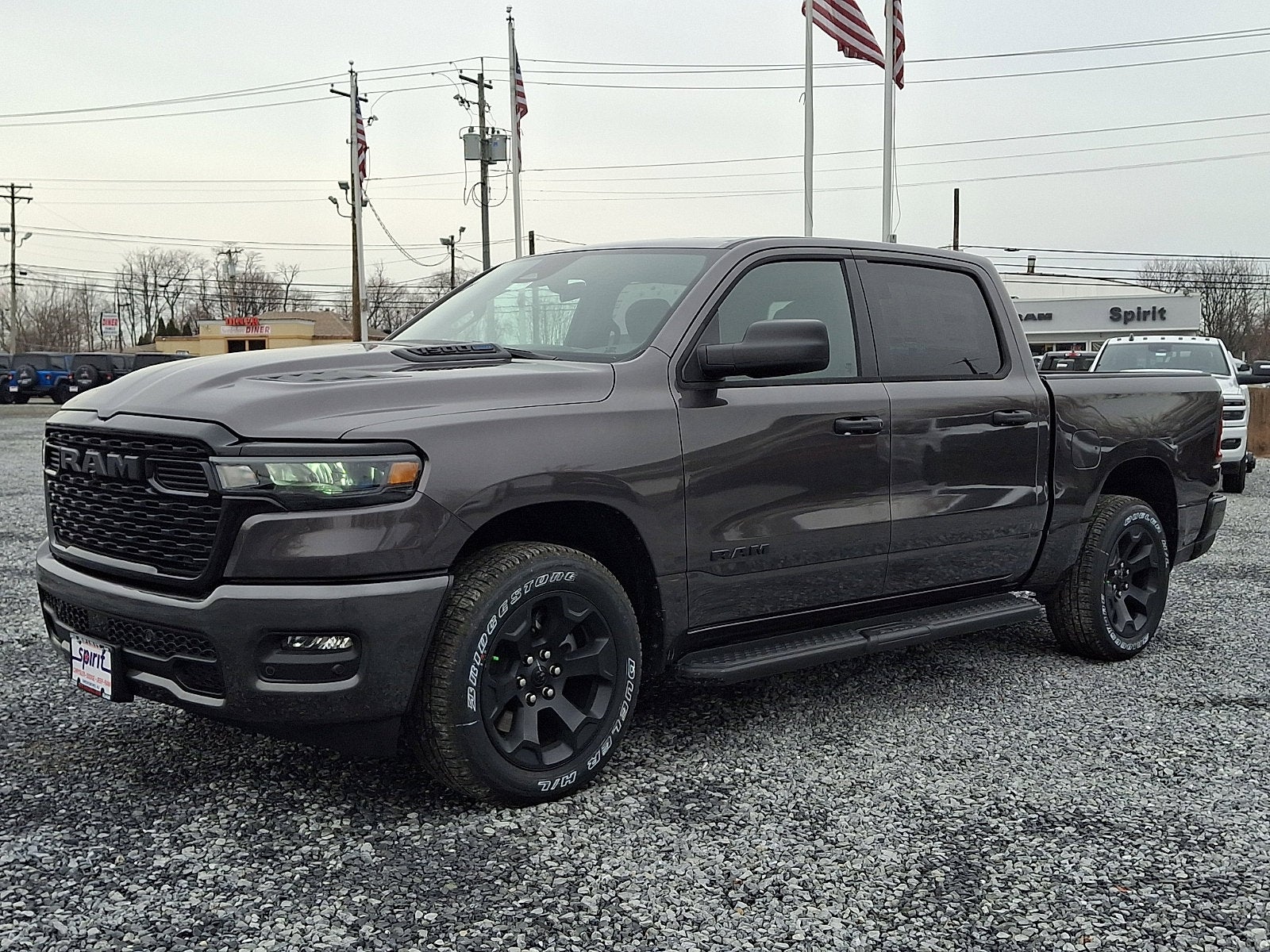 2025 RAM 1500 Tradesman Crew Cab 4x4 5'7' Box