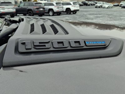 2025 RAM 1500 Tradesman Crew Cab 4x4 5'7' Box