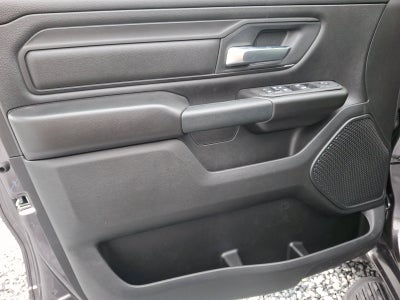 2025 RAM 1500 Tradesman Crew Cab 4x4 5'7' Box