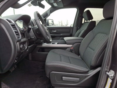 2025 RAM 1500 Tradesman Crew Cab 4x4 5'7' Box