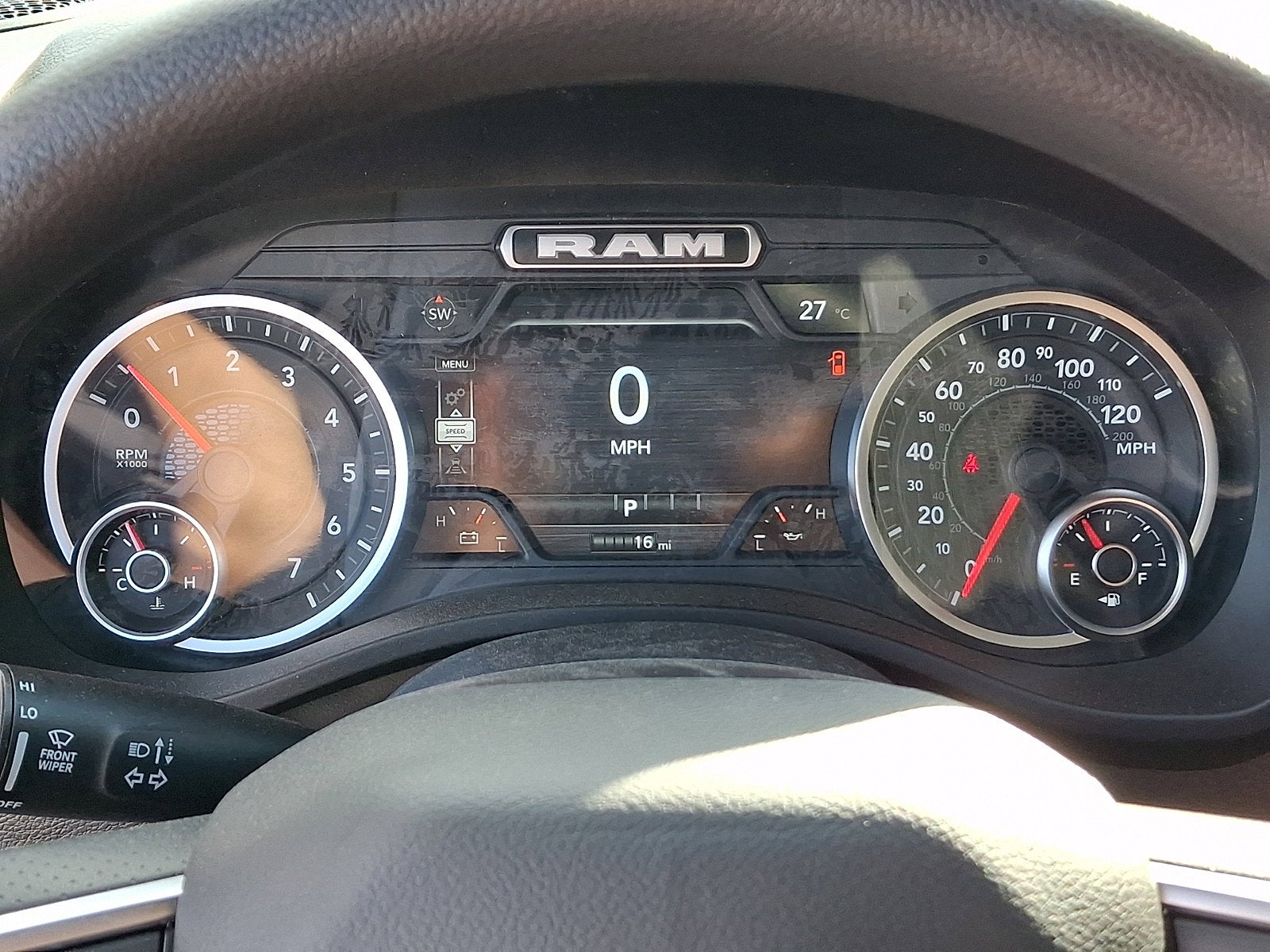 2026 RAM 1500 RAM 1500 EXPRESS CREW CAB 4X4 5'7' BOX
