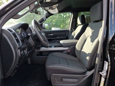 2026 RAM 1500 RAM 1500 EXPRESS CREW CAB 4X4 5'7' BOX