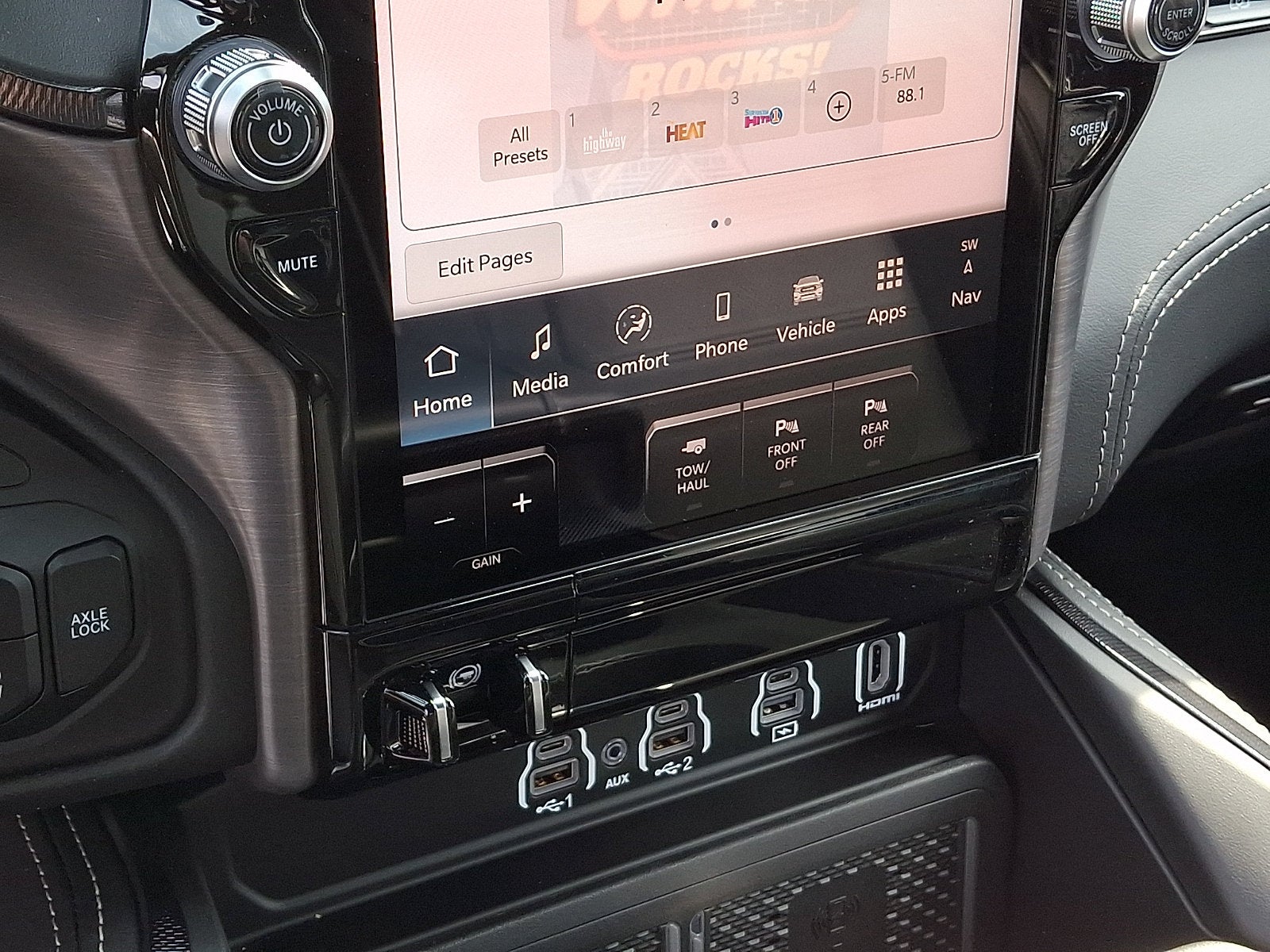 2026 RAM 2500 RAM 2500 REBEL CREW CAB 4X4 6'4' BOX