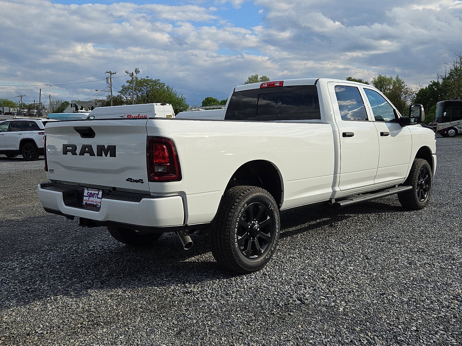2026 RAM 2500 RAM 2500 BLACK EXPRESS CREW CAB 4X4 8' BOX