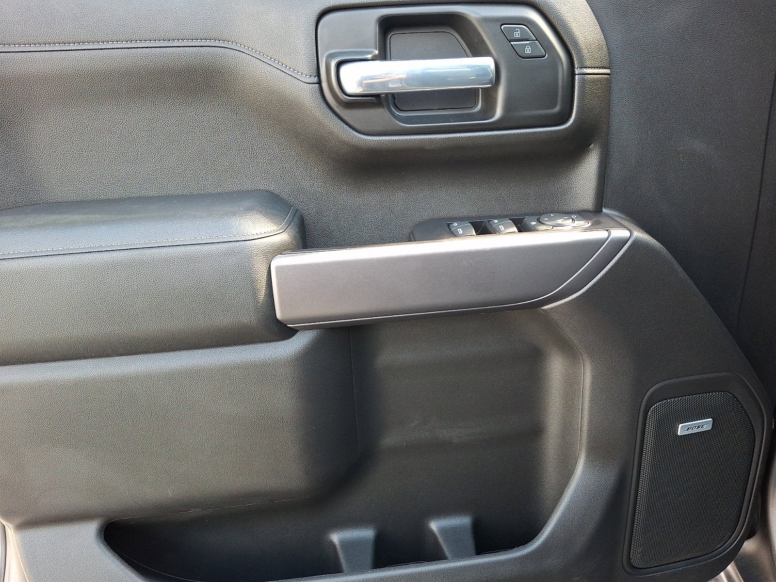 2020 Chevrolet Silverado 1500 4WD Crew Cab Short Bed RST