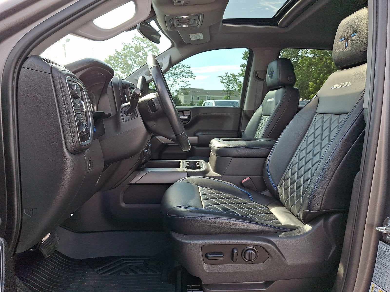 2020 Chevrolet Silverado 1500 4WD Crew Cab Short Bed RST