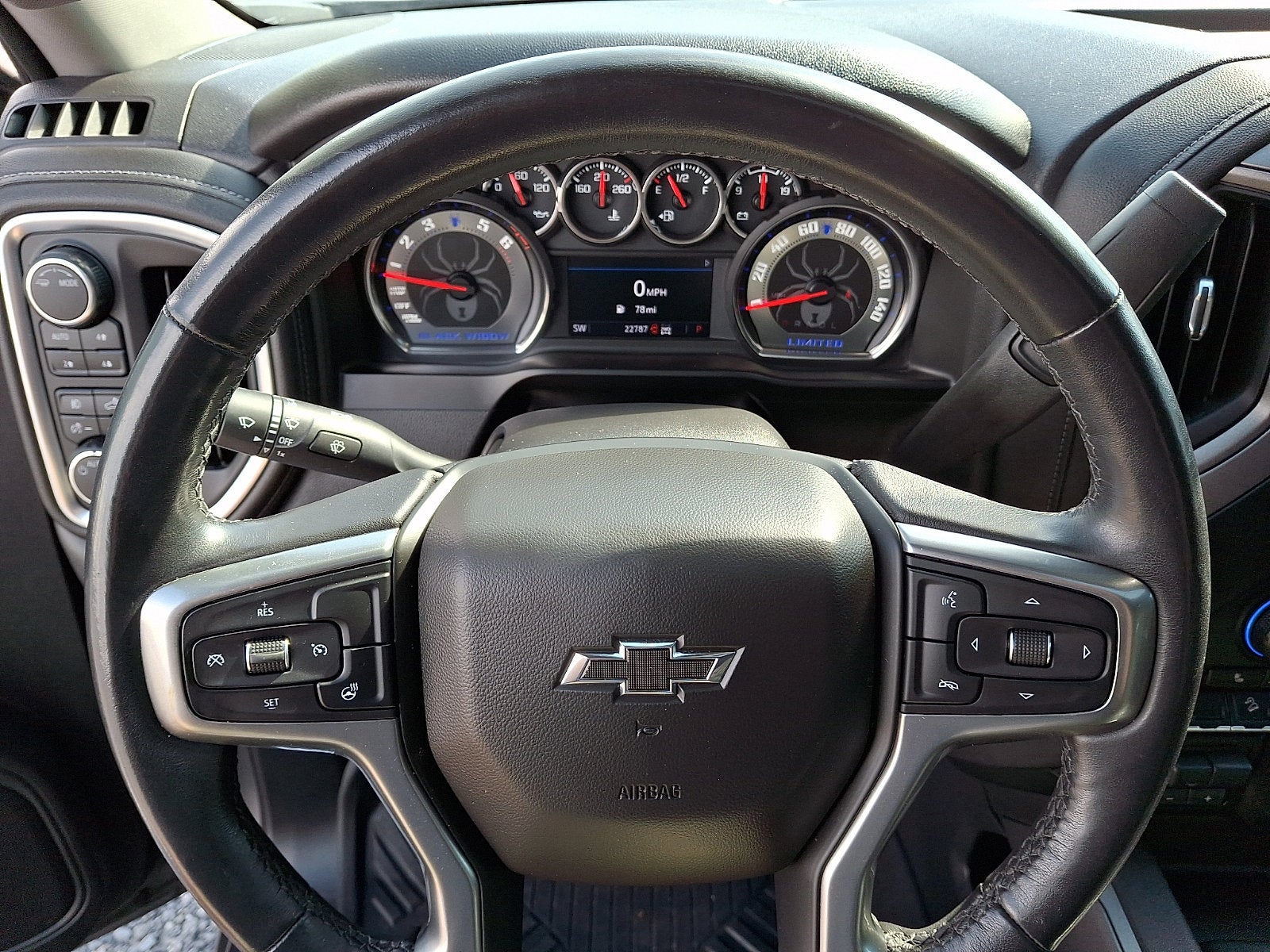 2020 Chevrolet Silverado 1500 4WD Crew Cab Short Bed RST
