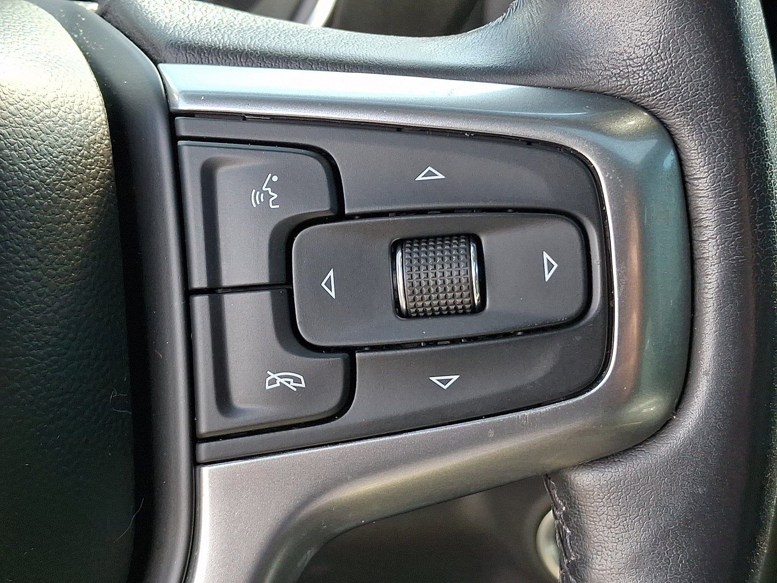 2020 Chevrolet Silverado 1500 4WD Crew Cab Short Bed RST