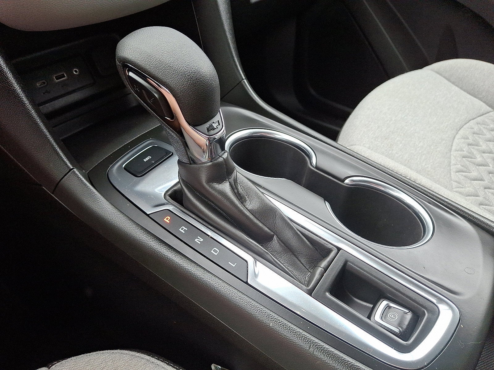 2022 Chevrolet Equinox AWD LS