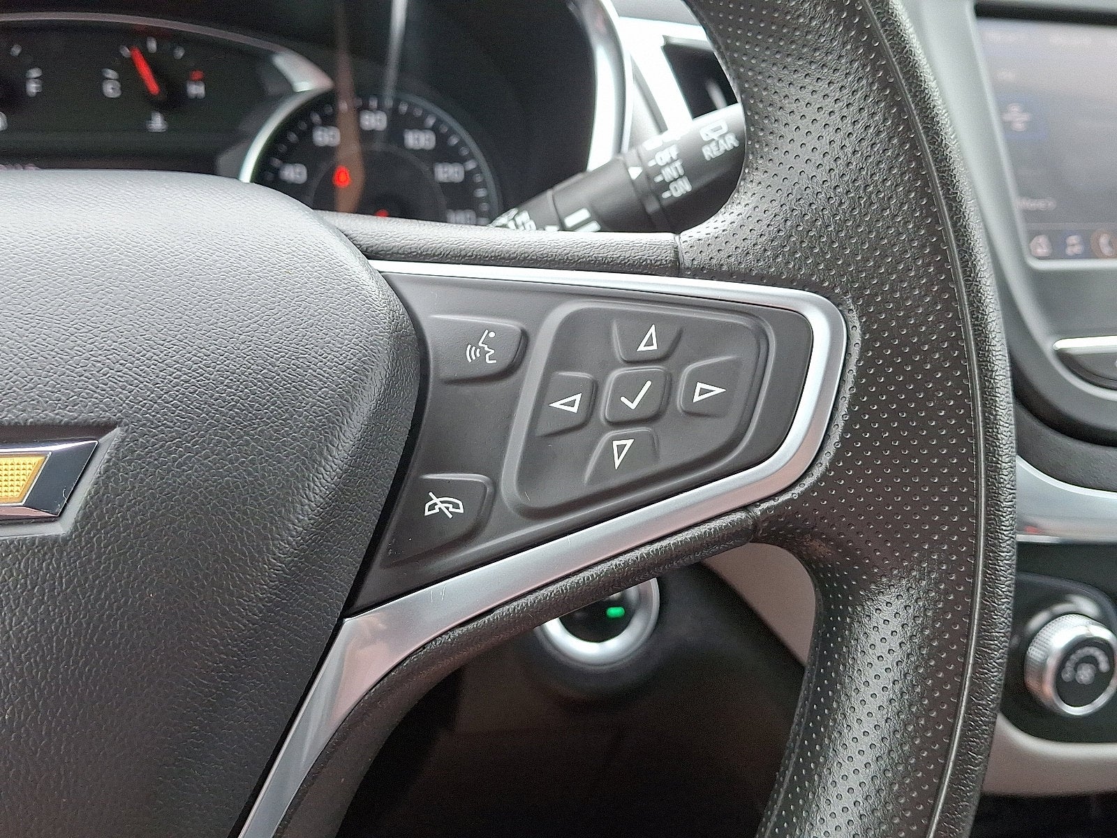 2022 Chevrolet Equinox AWD LS