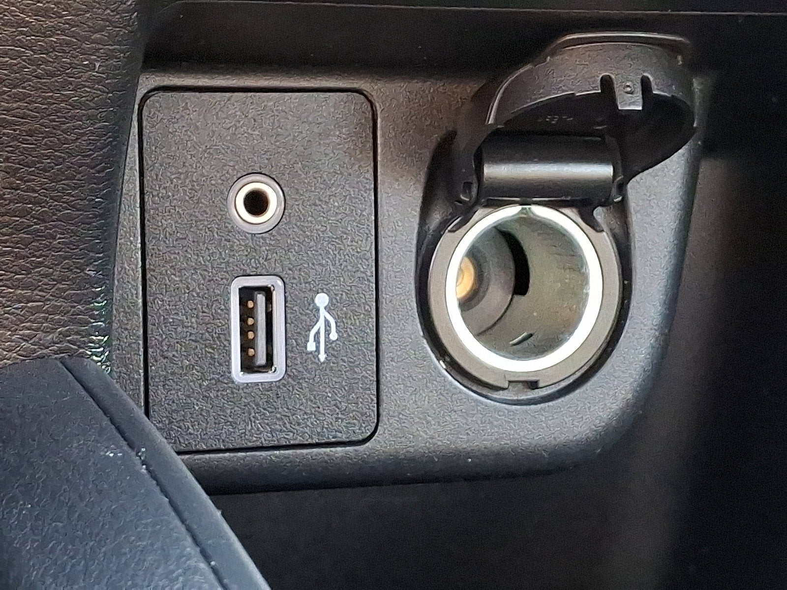 2021 Nissan Versa SV Xtronic CVT