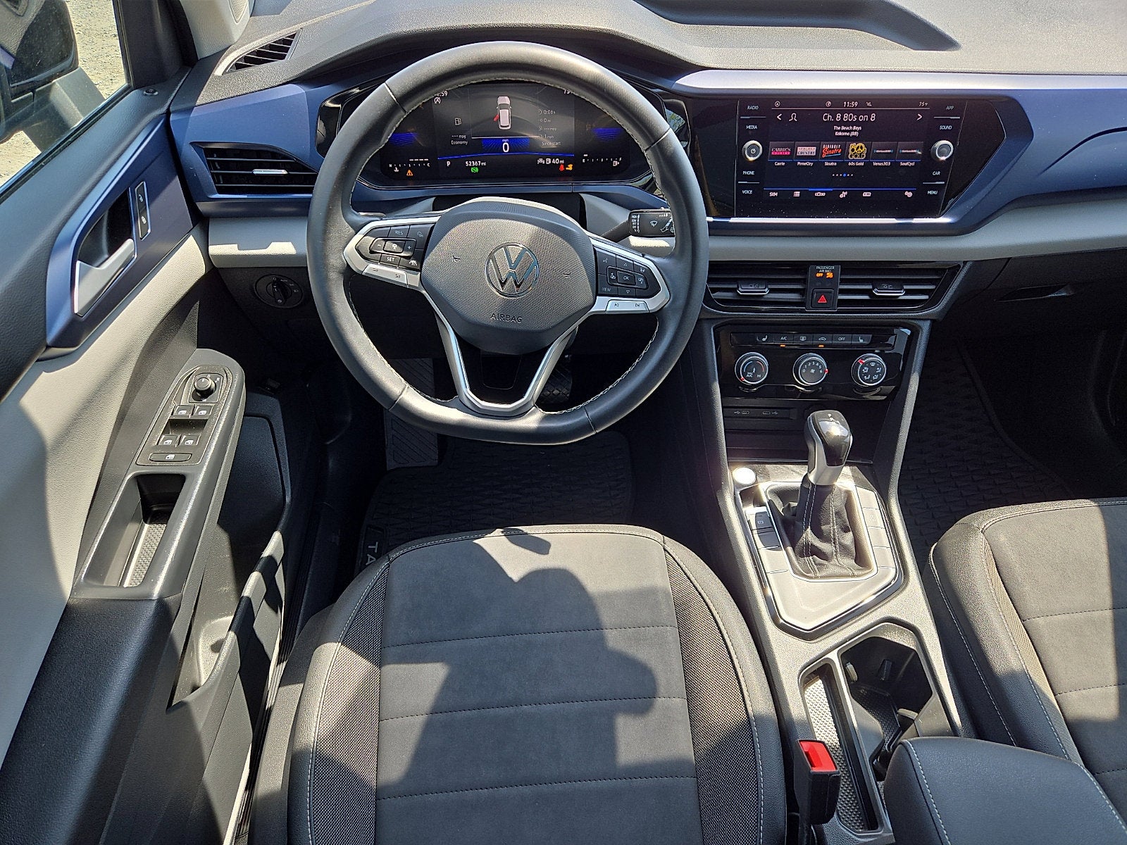 2023 Volkswagen Taos SE