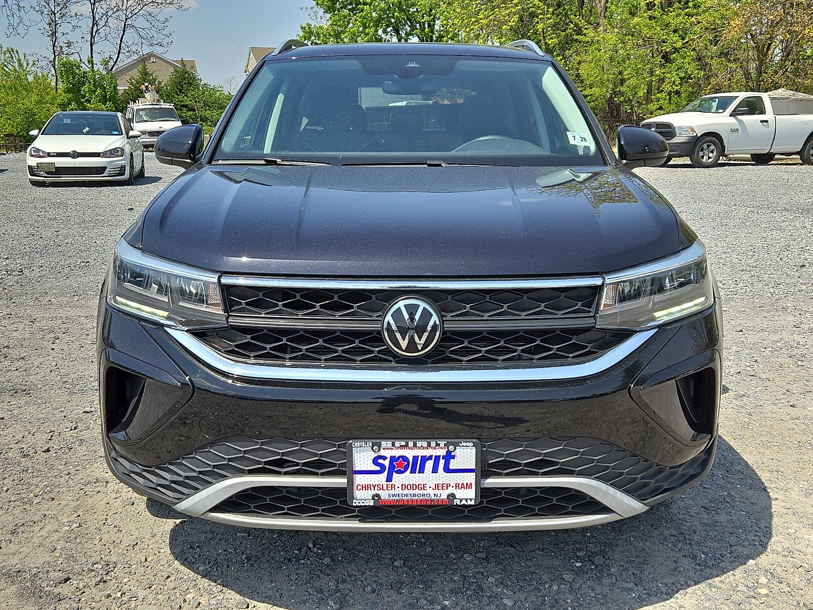 2023 Volkswagen Taos SE