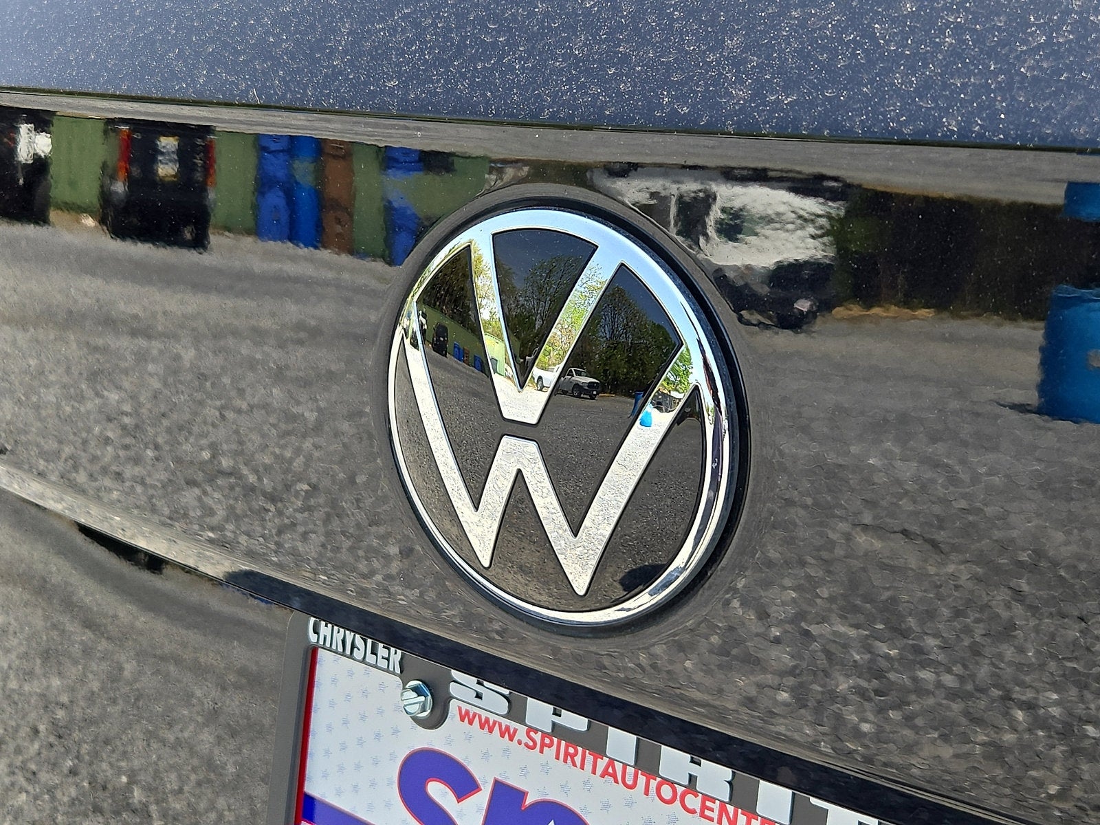 2023 Volkswagen Taos SE