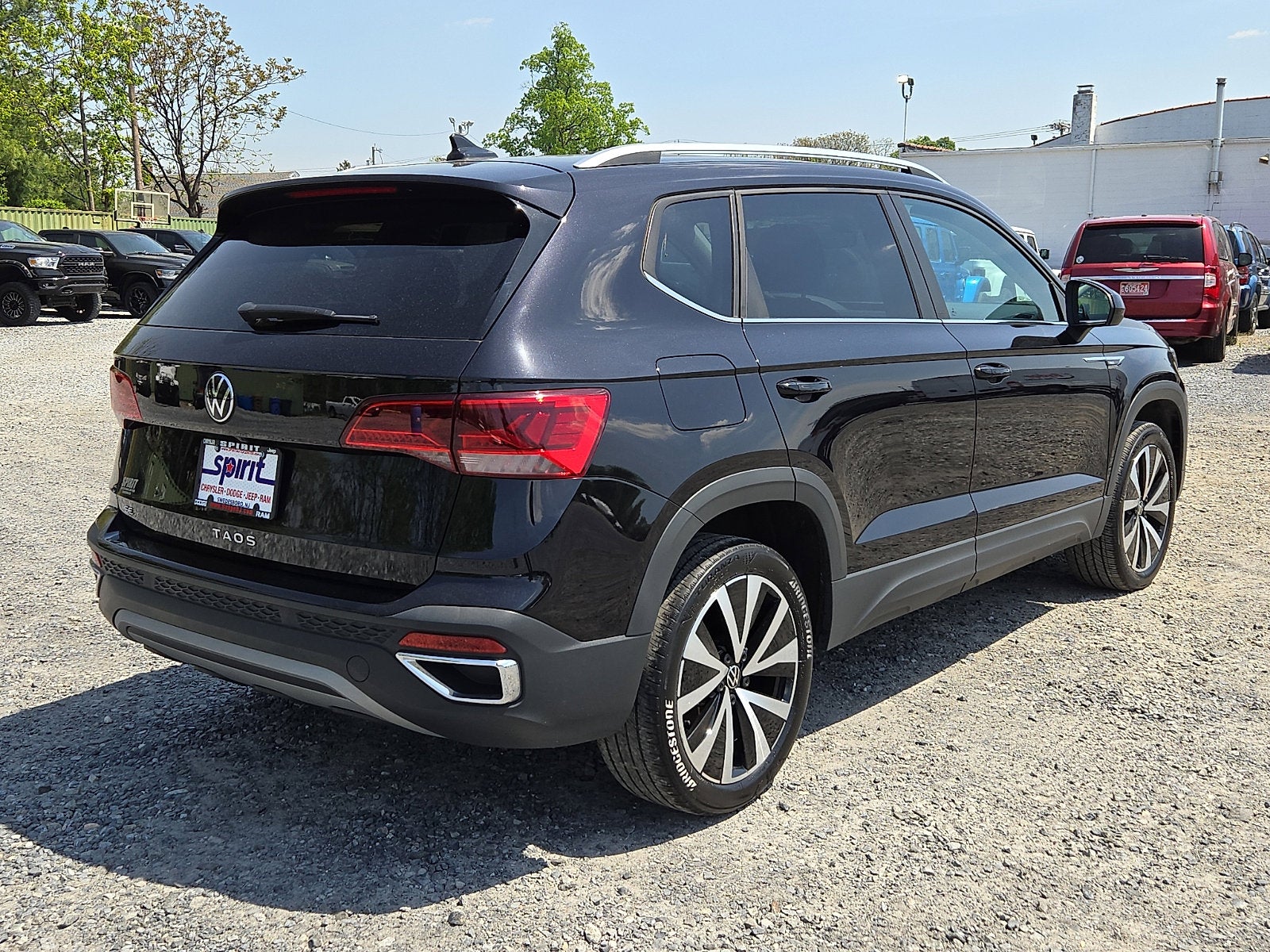 2023 Volkswagen Taos SE