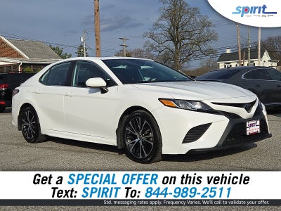 2020 Toyota Camry SE