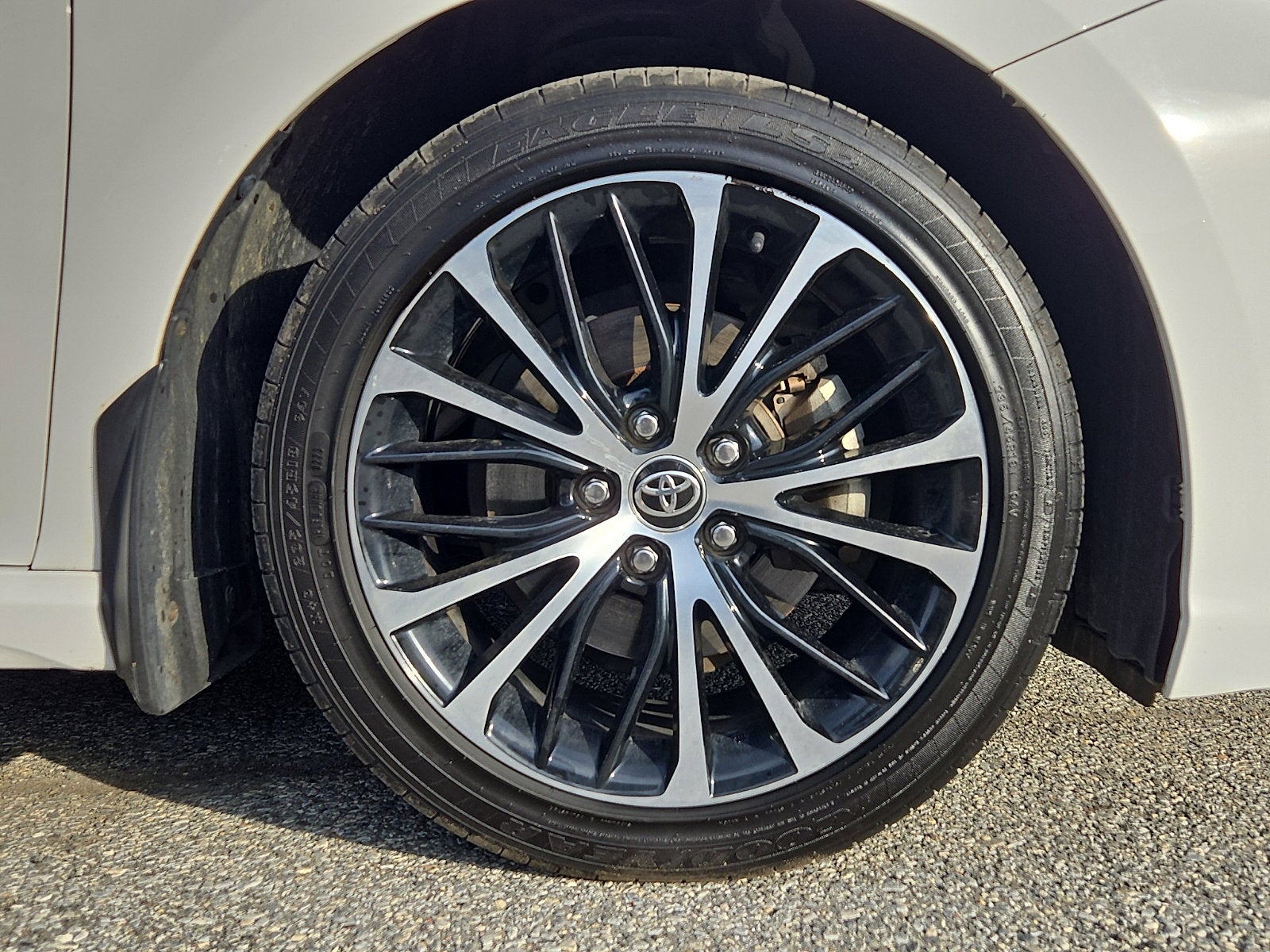 2020 Toyota Camry SE