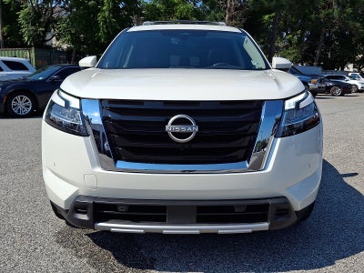 2024 Nissan Pathfinder SL 4WD