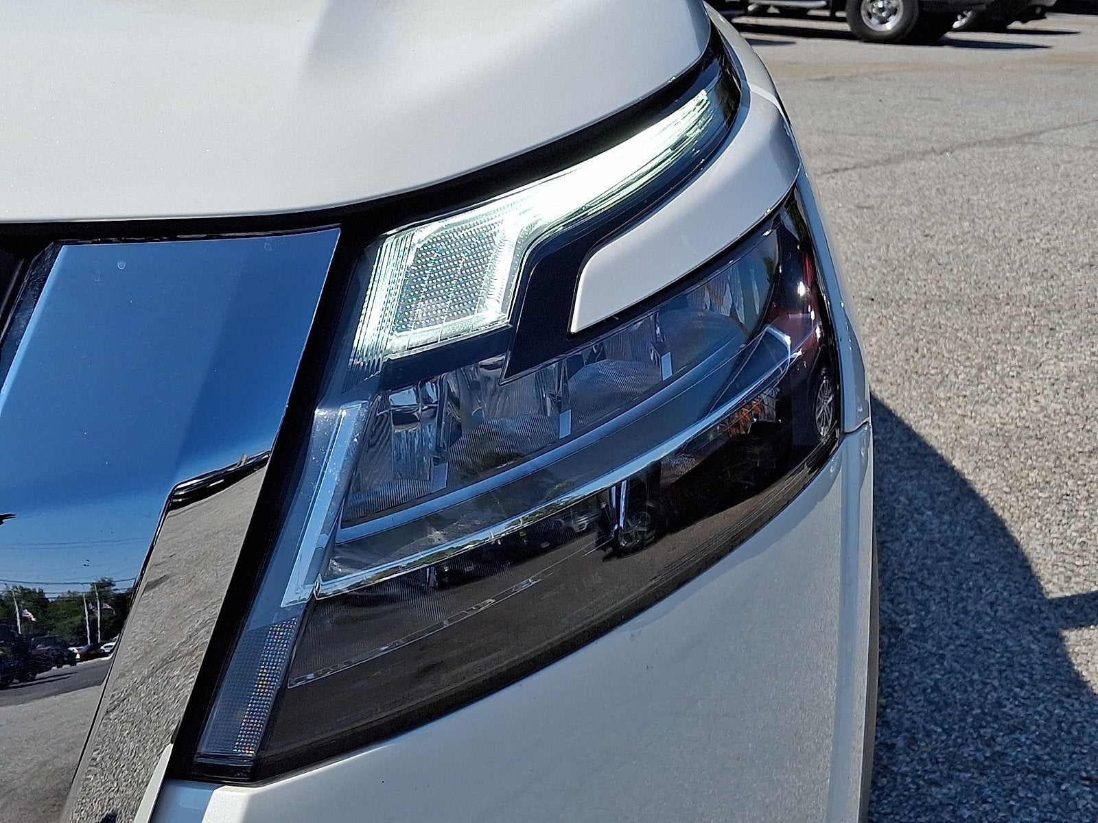 2024 Nissan Pathfinder SL 4WD