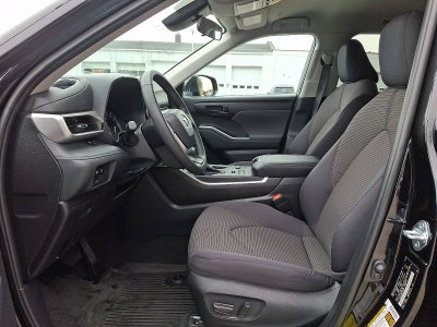 2023 Toyota Highlander LE