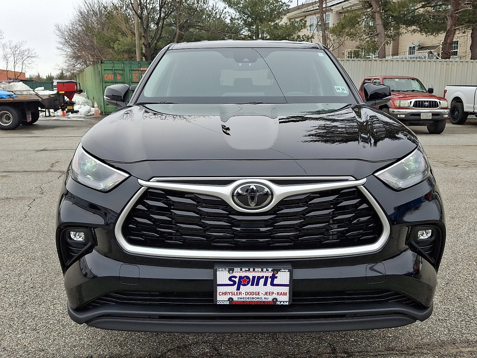 2023 Toyota Highlander LE