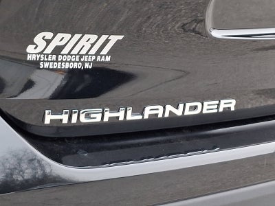 2023 Toyota Highlander LE