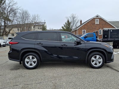 2023 Toyota Highlander LE