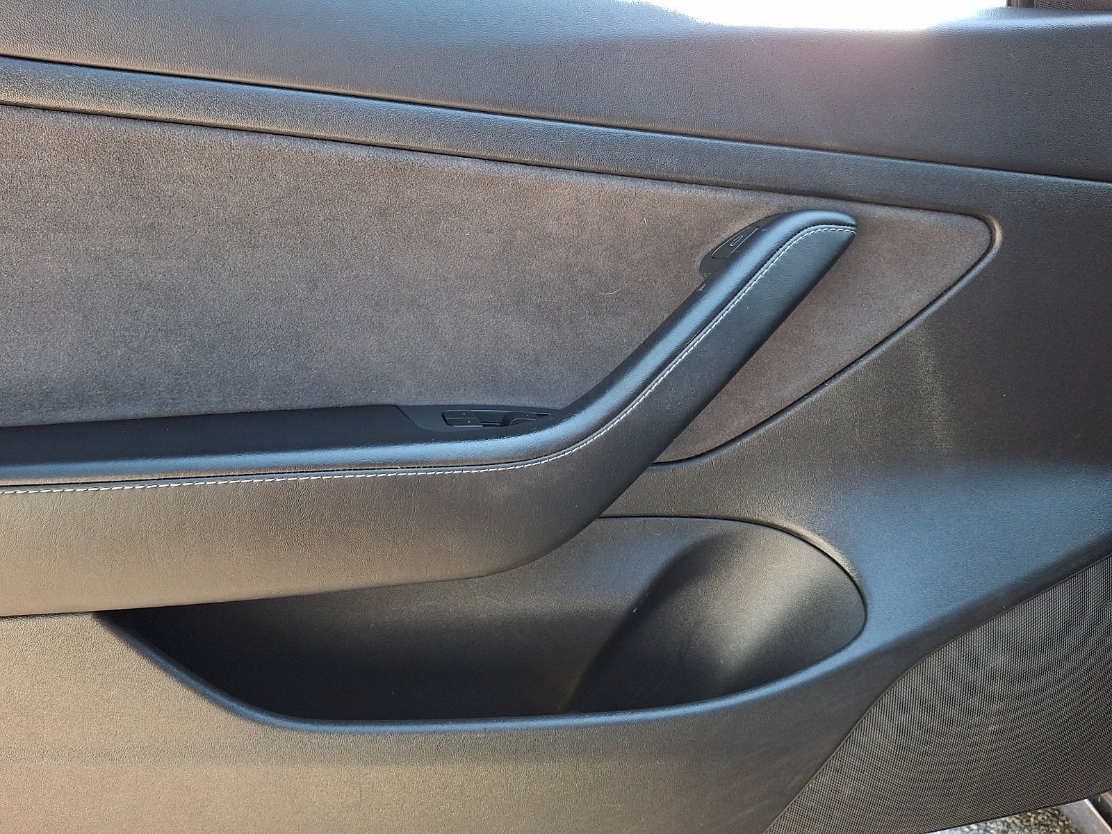 2021 Tesla Model 3 Standard Range Plus Rear-Wheel Drive