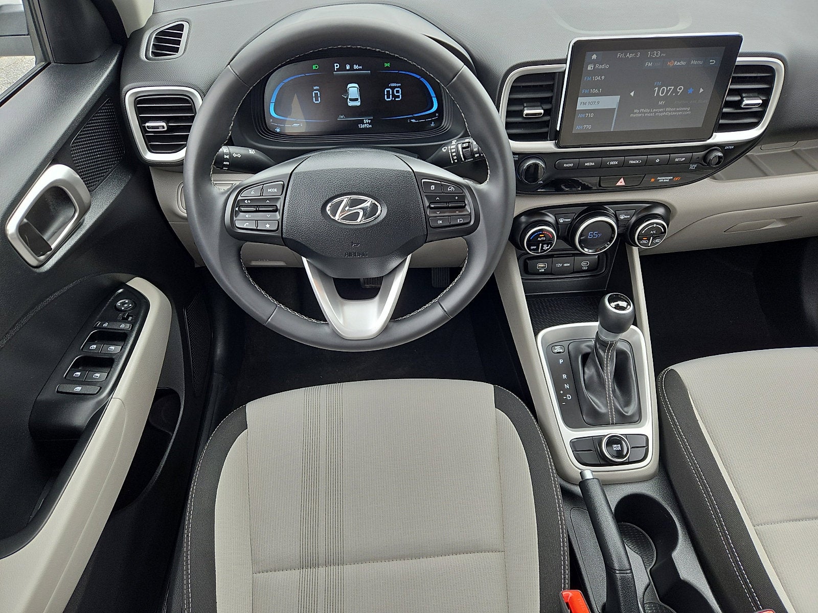 2025 Hyundai Venue SEL