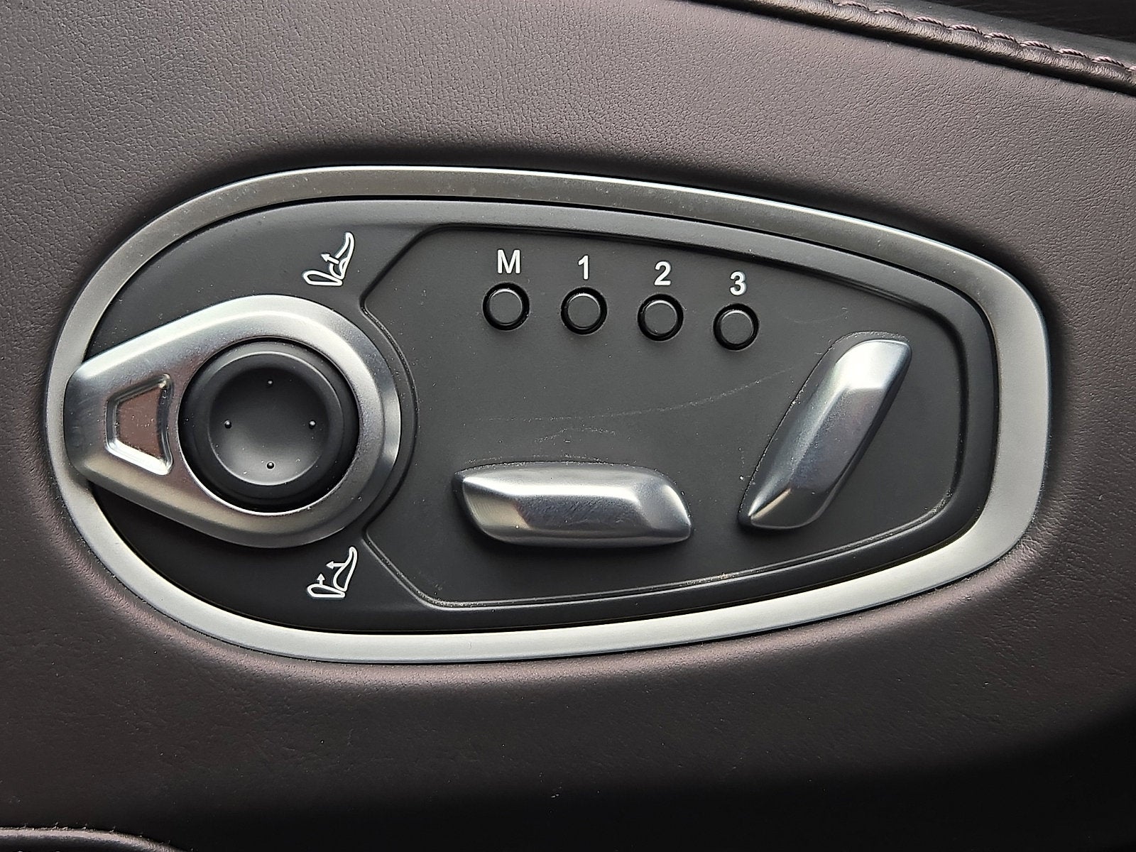 2024 Aston Martin DBX 707