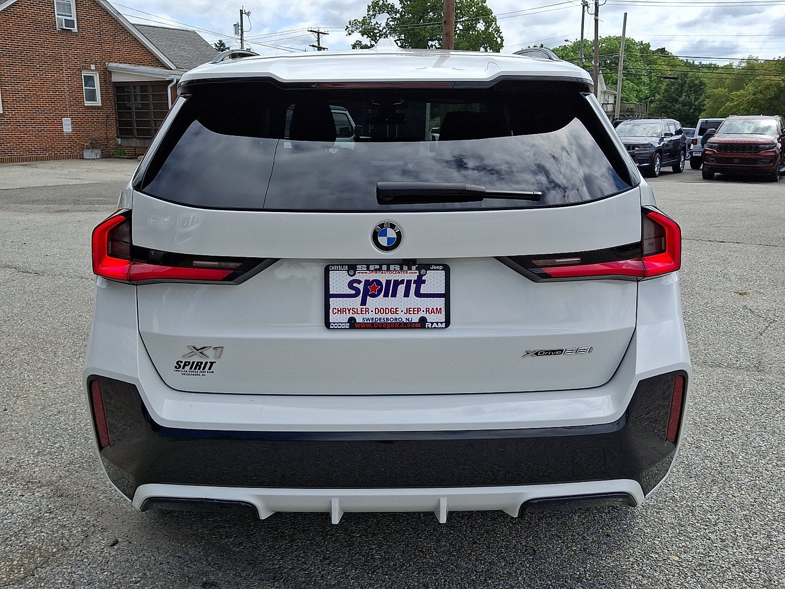 2025 BMW X1 xDrive28i